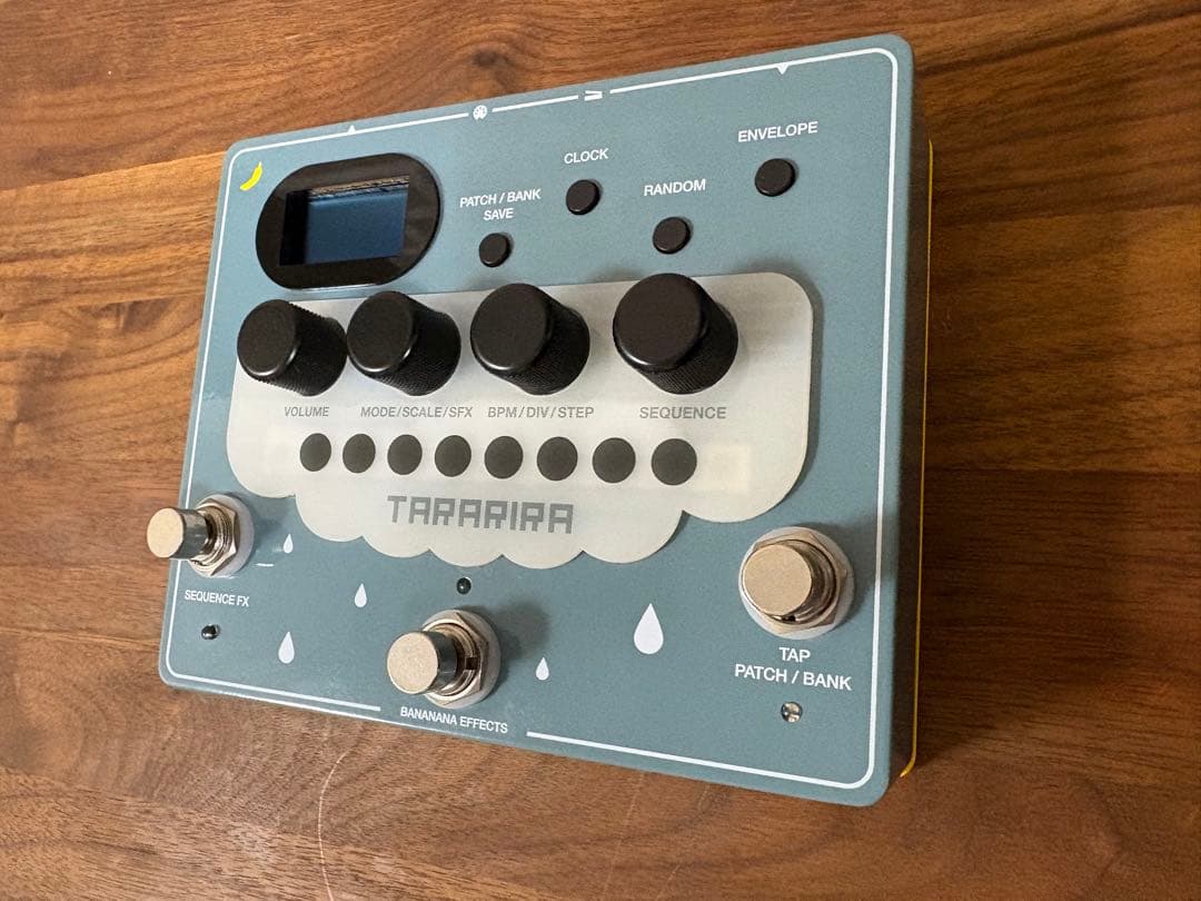 ギター Bananana Effects / TARARIRA