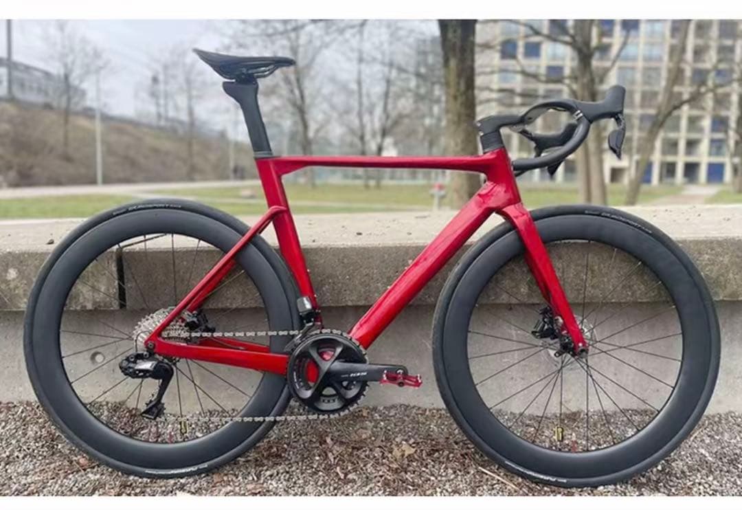 英国プロ自転車チームSaint Piran無標架