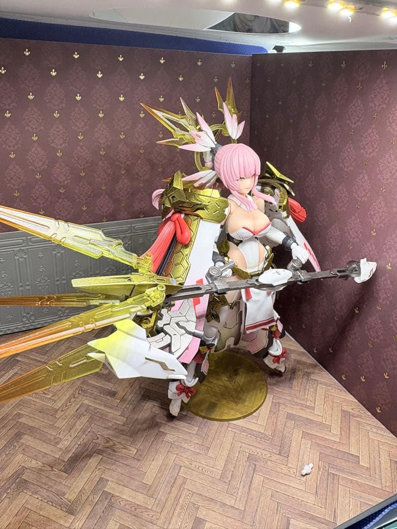 メガミデバイス　アマテラスレガリア塗装完成品