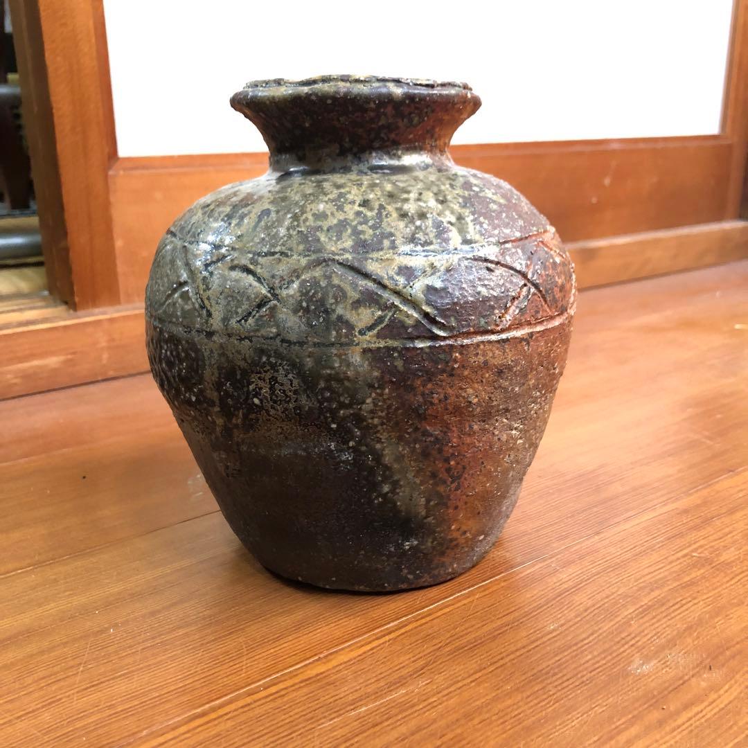 骨董品 手彫り模様茶色緑色グラデーション壺 花道茶道水差し 作家物 日本伝統工芸