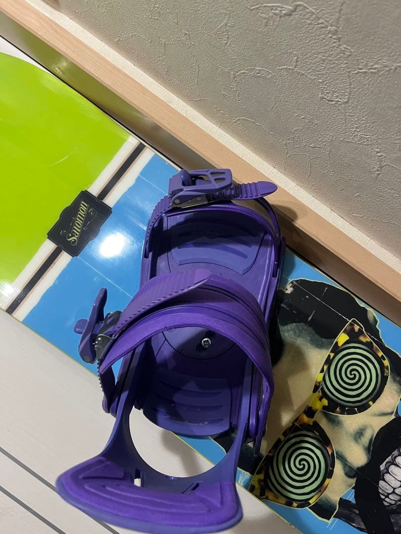 安全に滑れるキッズボード！SALOMON 130cm ブーツ、バイン 3点セット