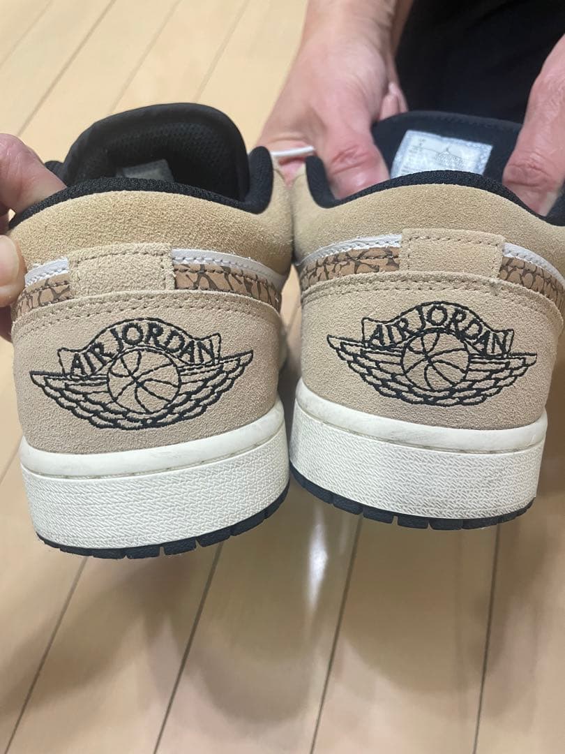 ナイキエアジョーダン　ローカット￼￼