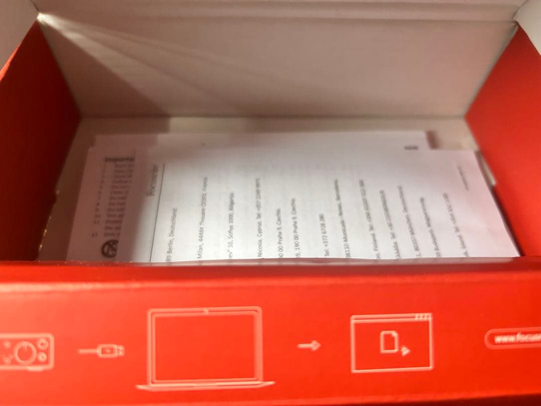 FOCUSRITE Scarlett 2i2 (gen. 3) 付属品有り