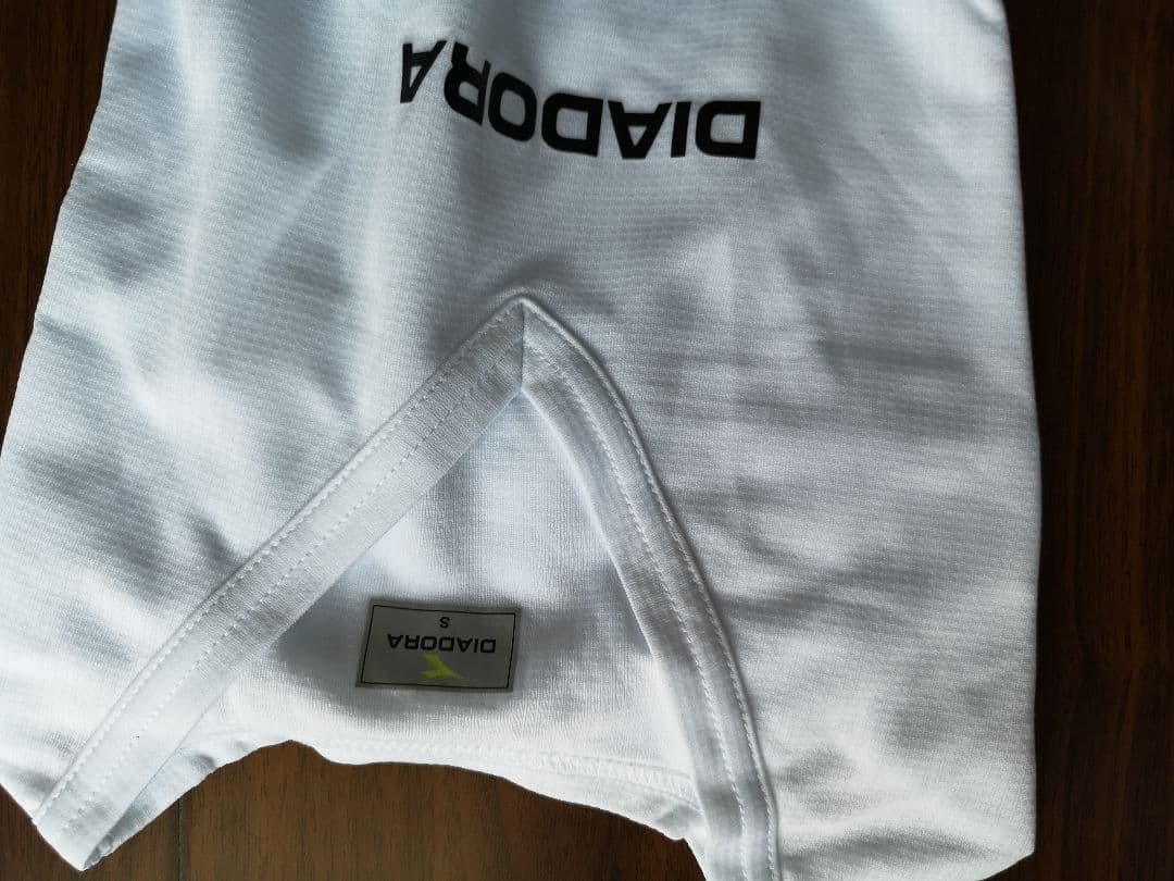 ディアドラ　ノースリーブインナーシャツ