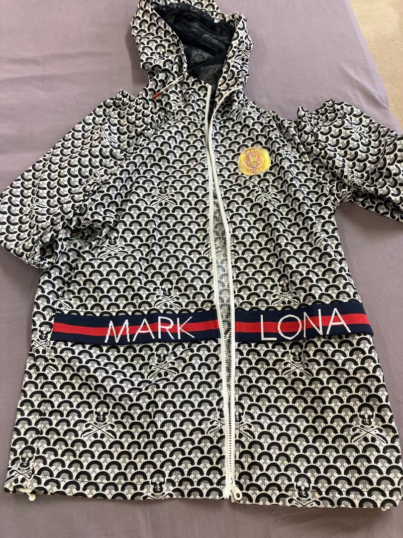 マークアンドロナ　春秋用ジャンパーXL 新品に近い美品