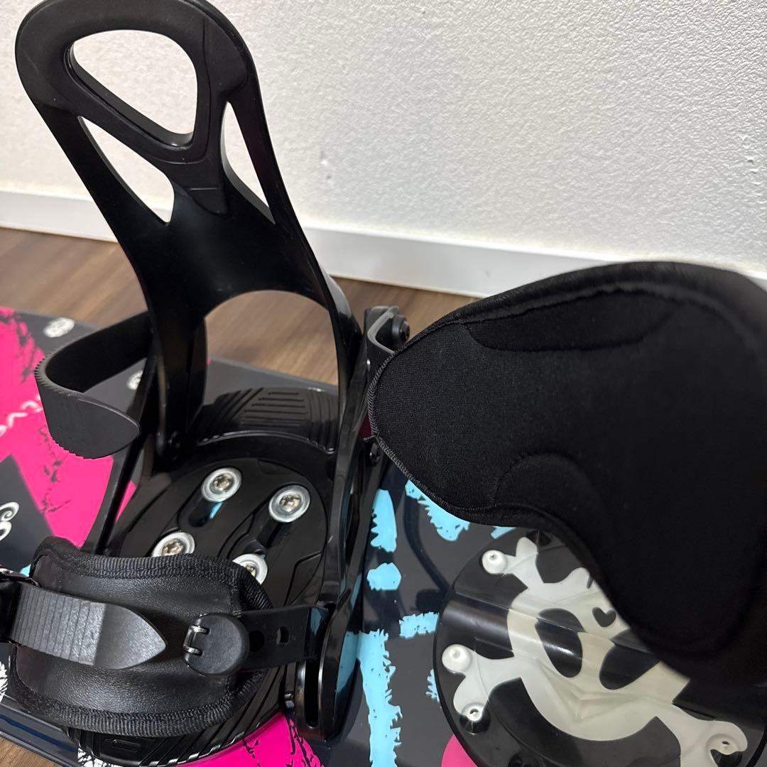 超美品 Swivel キッズ スノーボード ＆ ビンディングセット 120cm