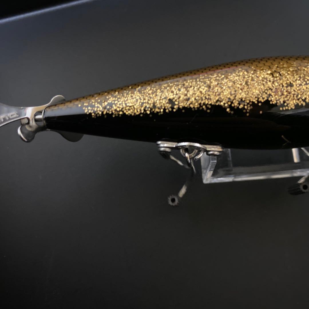 ニンナ　オロロプロップ