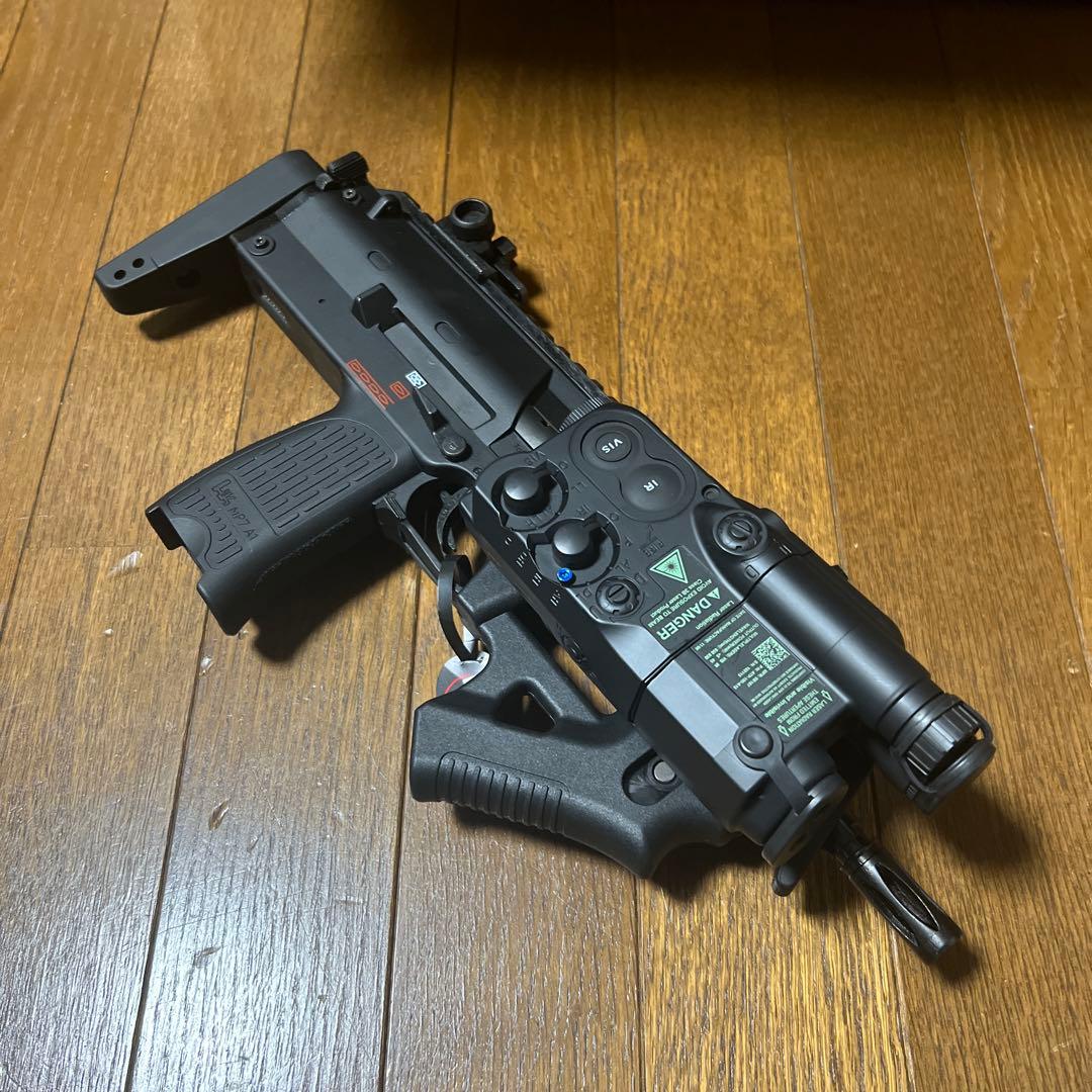 東京マルイ　MP7 カスタム