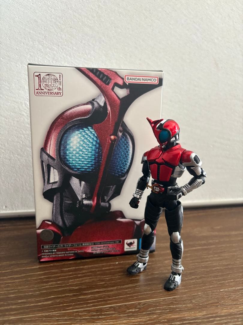S.H.フィギュアーツ　仮面ライダーカブト　10th 真骨彫製法