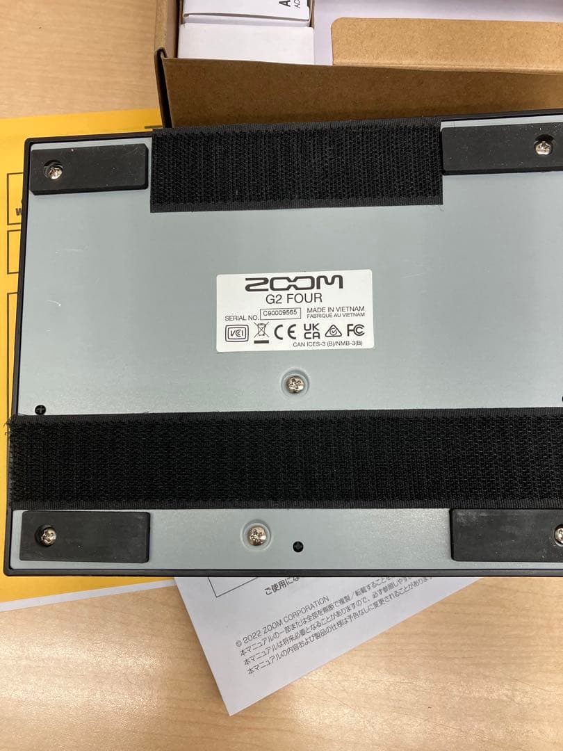 Zoom G2 FOUR ギターエフェクター