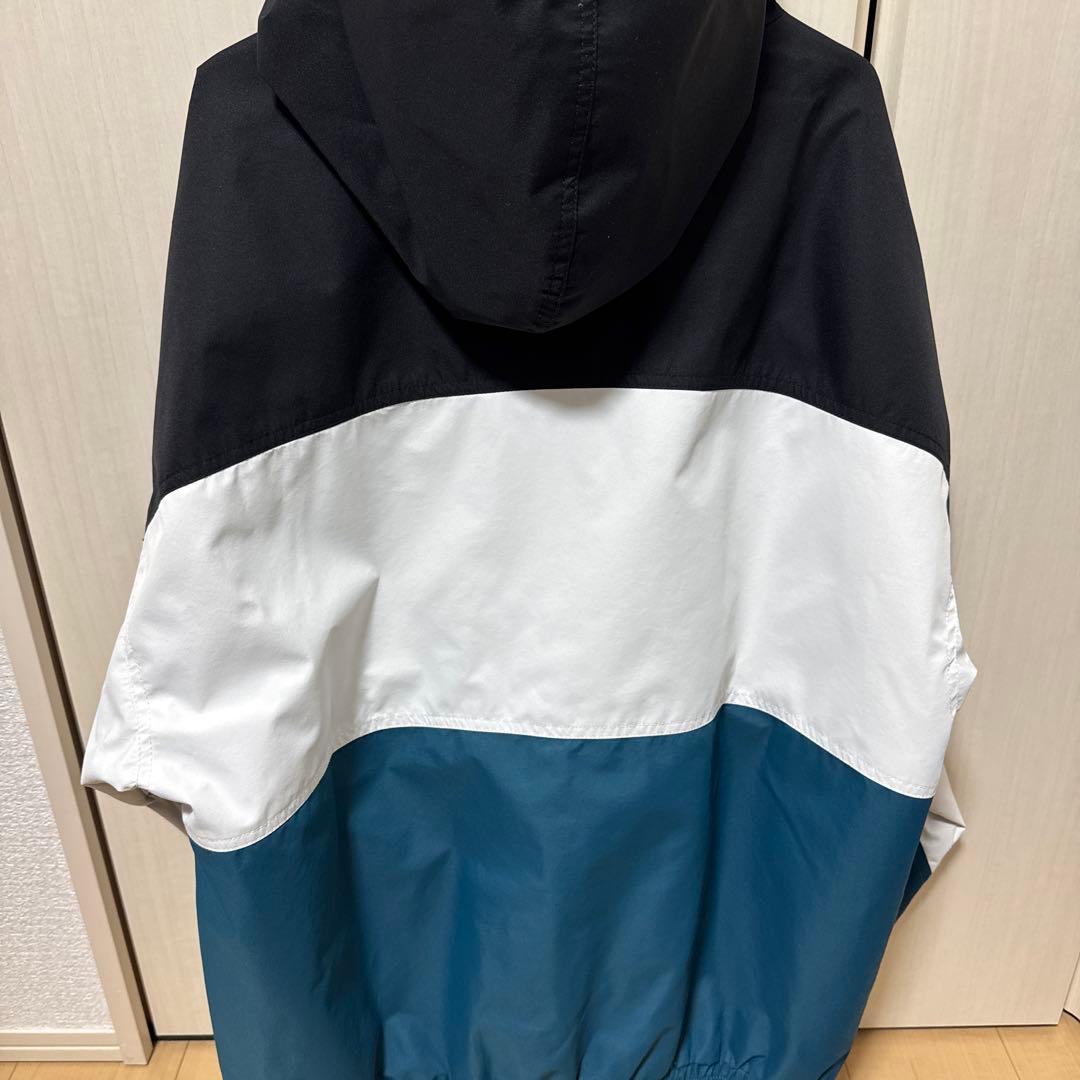 フード付きアクティブウェアジャケット