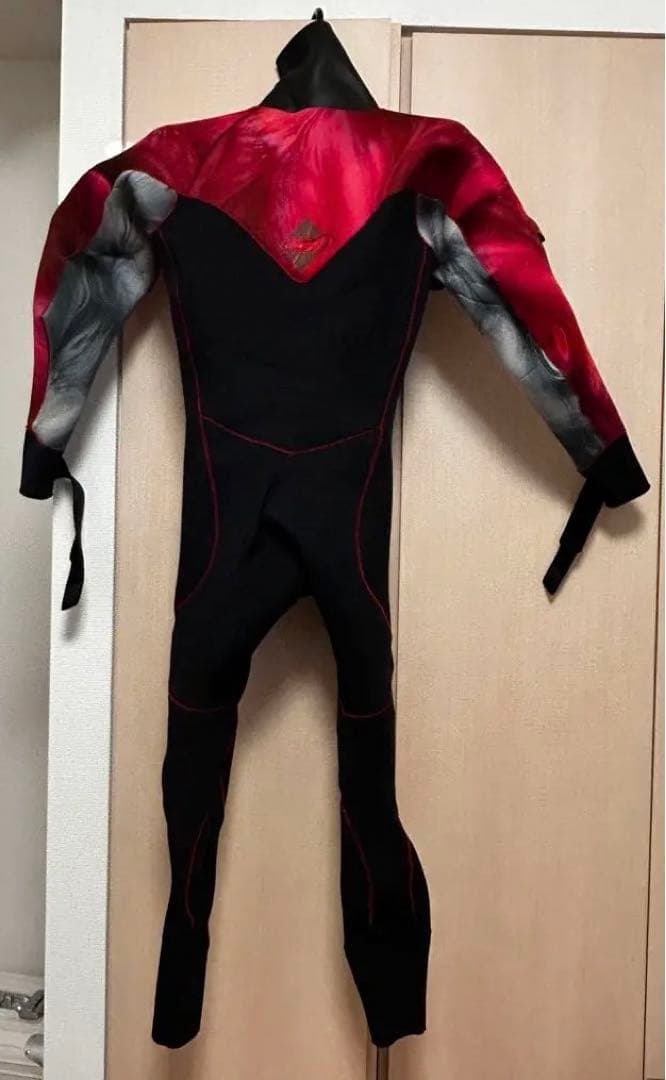 オニール　ウエットスーツ　オーダーメイド　メンズ　Sくらい