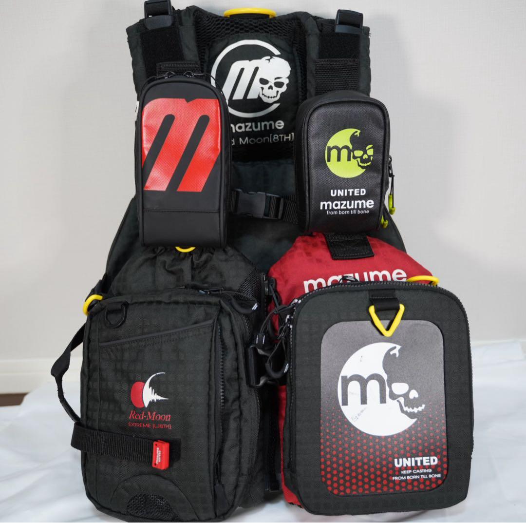 【美品】MAZUMEレッドムーンライフジャケットVIII 8th