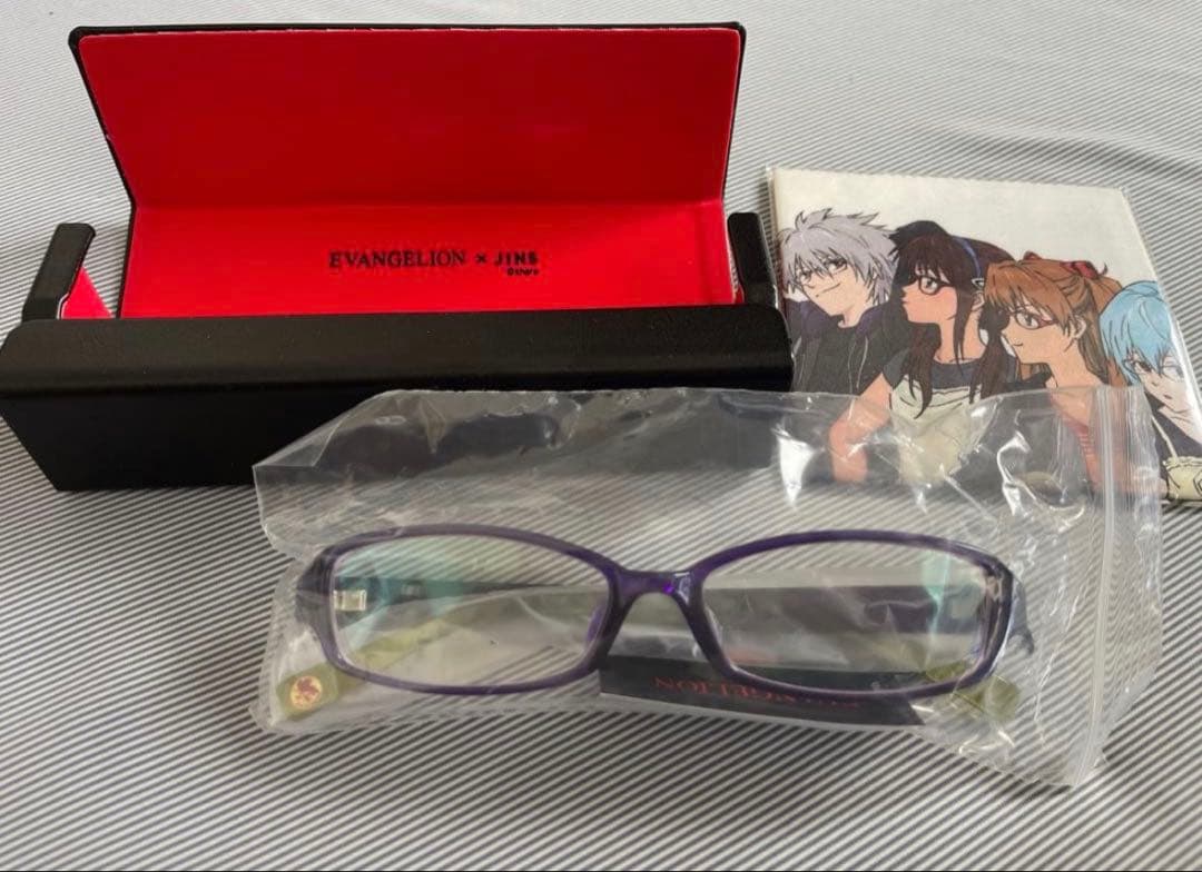 エヴァンゲリオン x JINS 碇シンジモデル　眼鏡