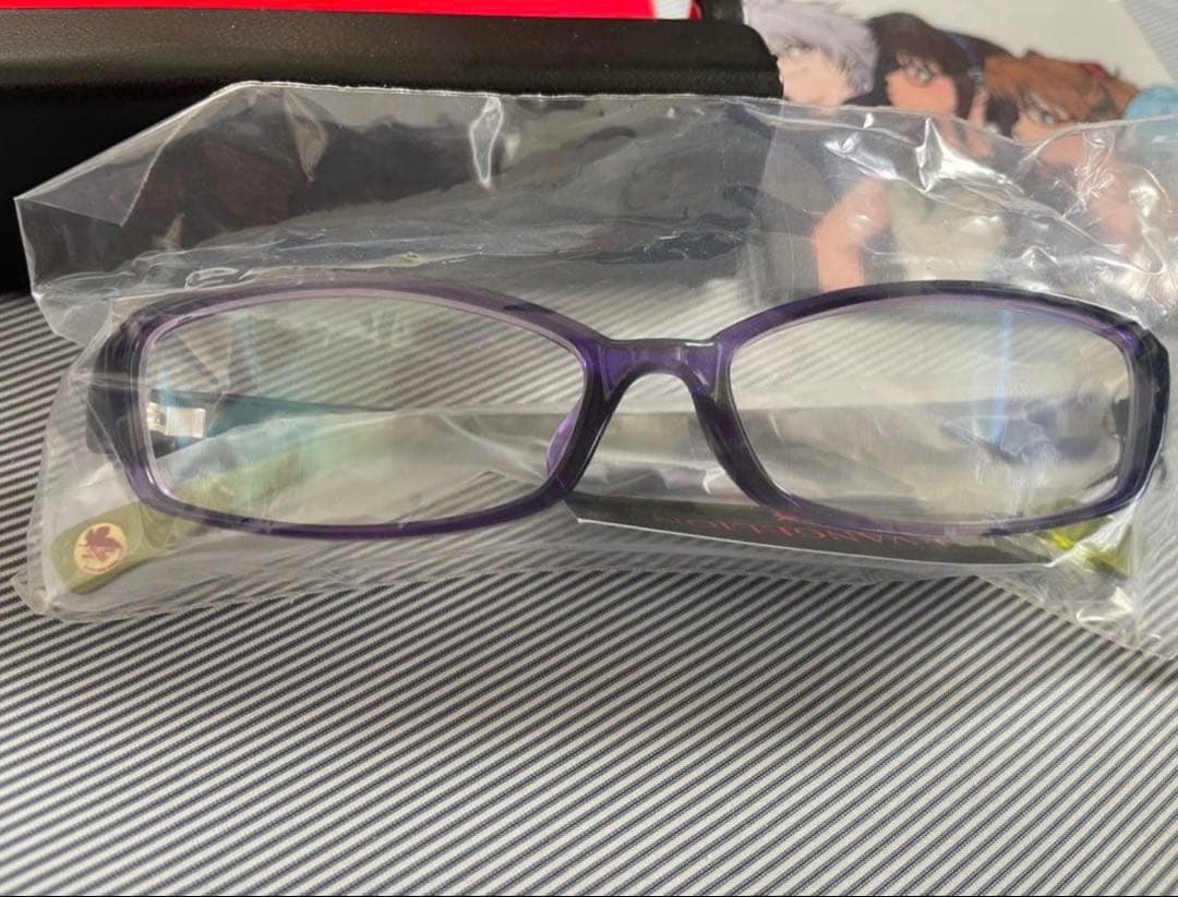 エヴァンゲリオン x JINS 碇シンジモデル　眼鏡