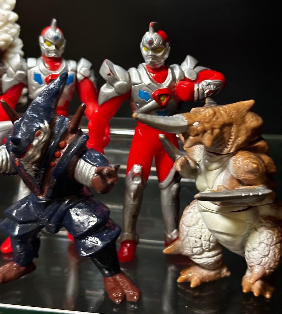 電光超人グリッドマン/サンダーグリッドマン/ギラルス/バギラ/シノビラー他ソフビ