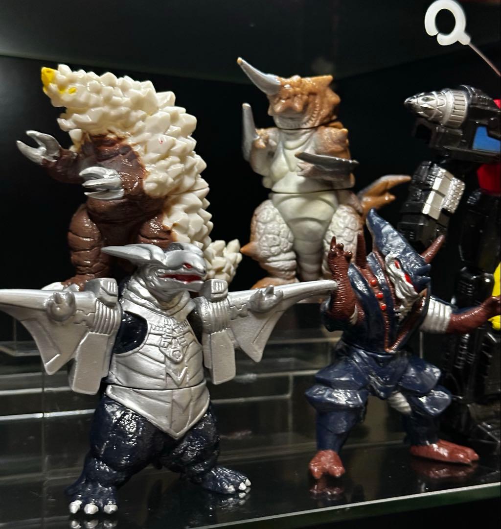 電光超人グリッドマン/サンダーグリッドマン/ギラルス/バギラ/シノビラー他ソフビ