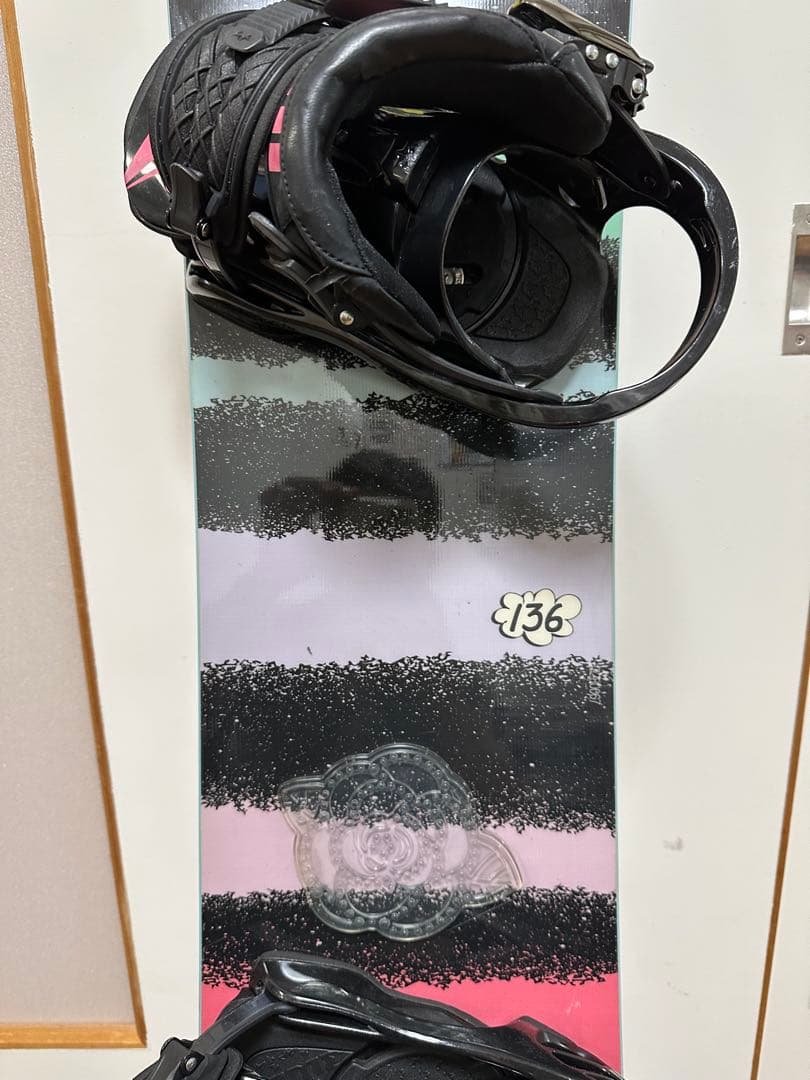 3セットSABRINAスノー ボード135cmビンディング付ブツ24cm