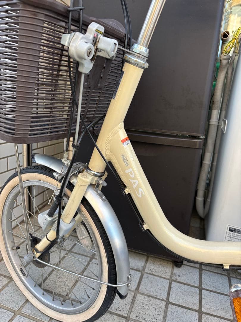 美品　ヤマハ 電動アシスト三輪車 PASワゴン PA16W