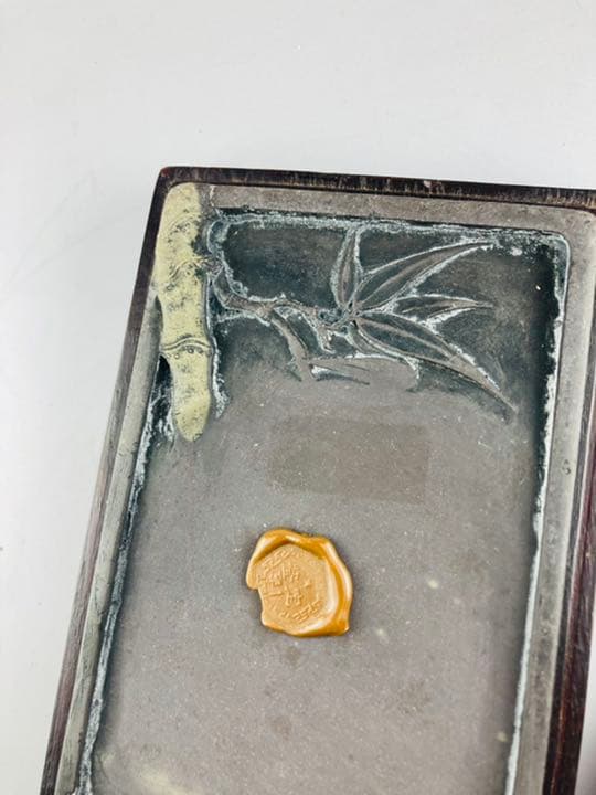 中国　中古硯J6  清代　旧麻坑竹節端硯　札付き