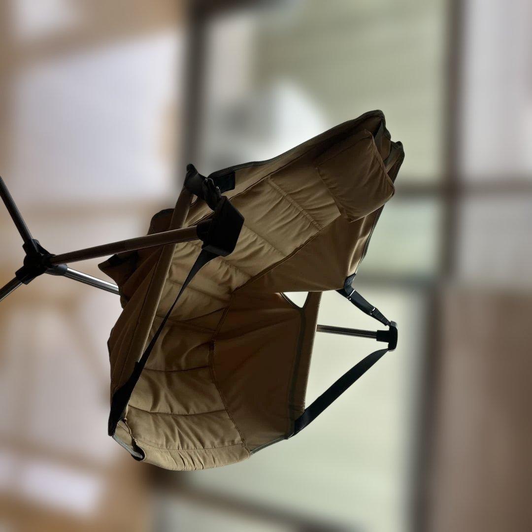 FUTURE FOX ヘッドレスト付きキャンプチェア