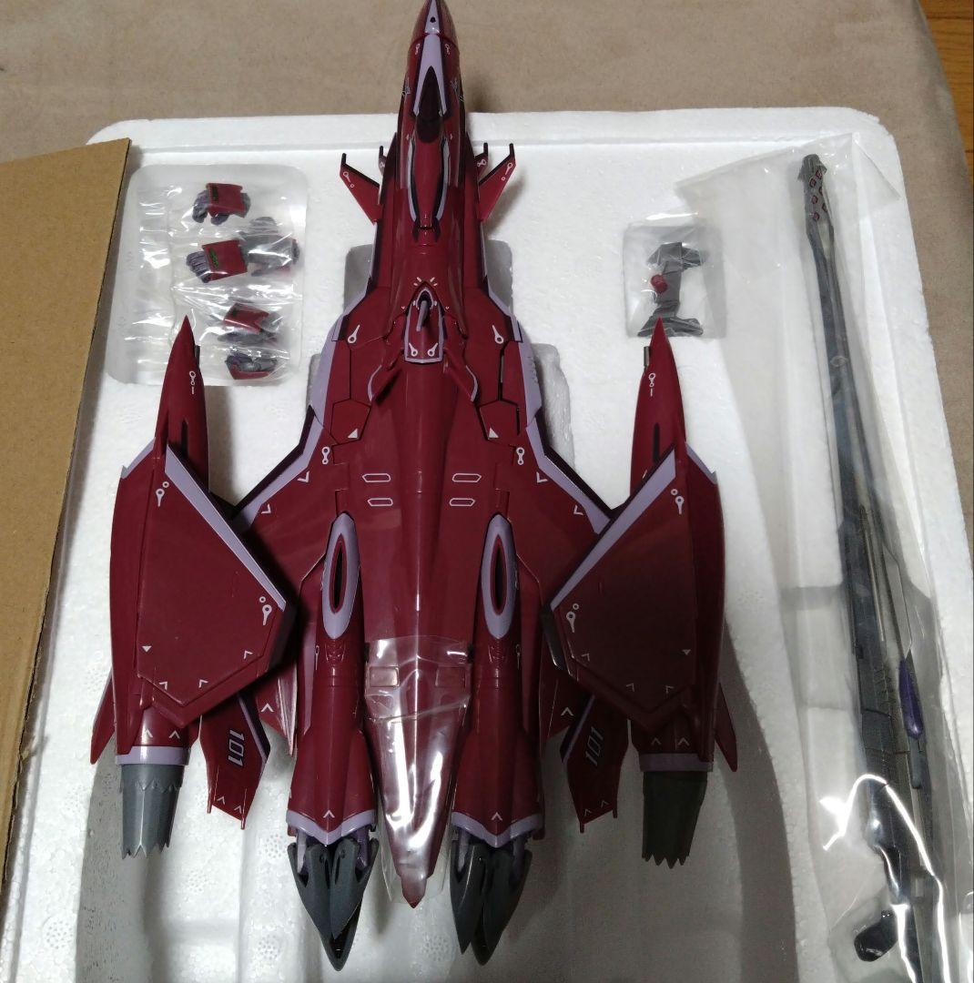 DX超合金 VF-27γ ルシファーバルキリー(ブレラ・スターン機)