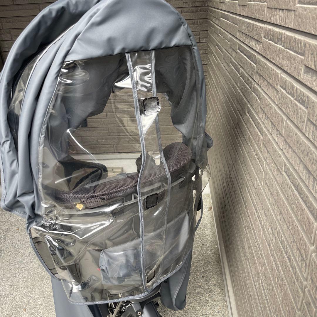 ギュット・クルームR・DX 2025年1月購入　チャイルドシート付　※引取り限定