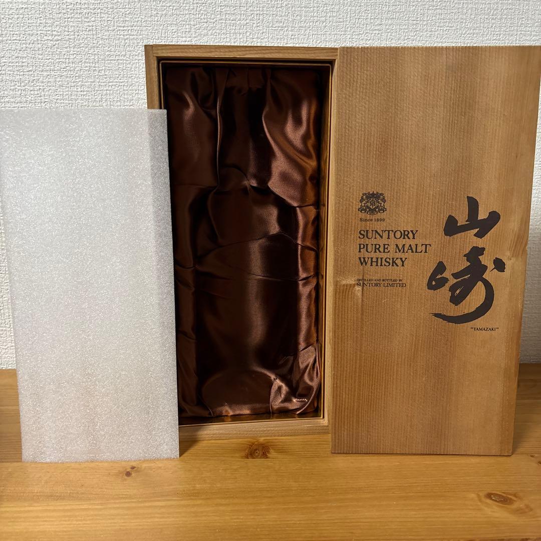 サントリーピュアモルトウイスキー　山崎　特級760ml 木箱付き　未開封❹