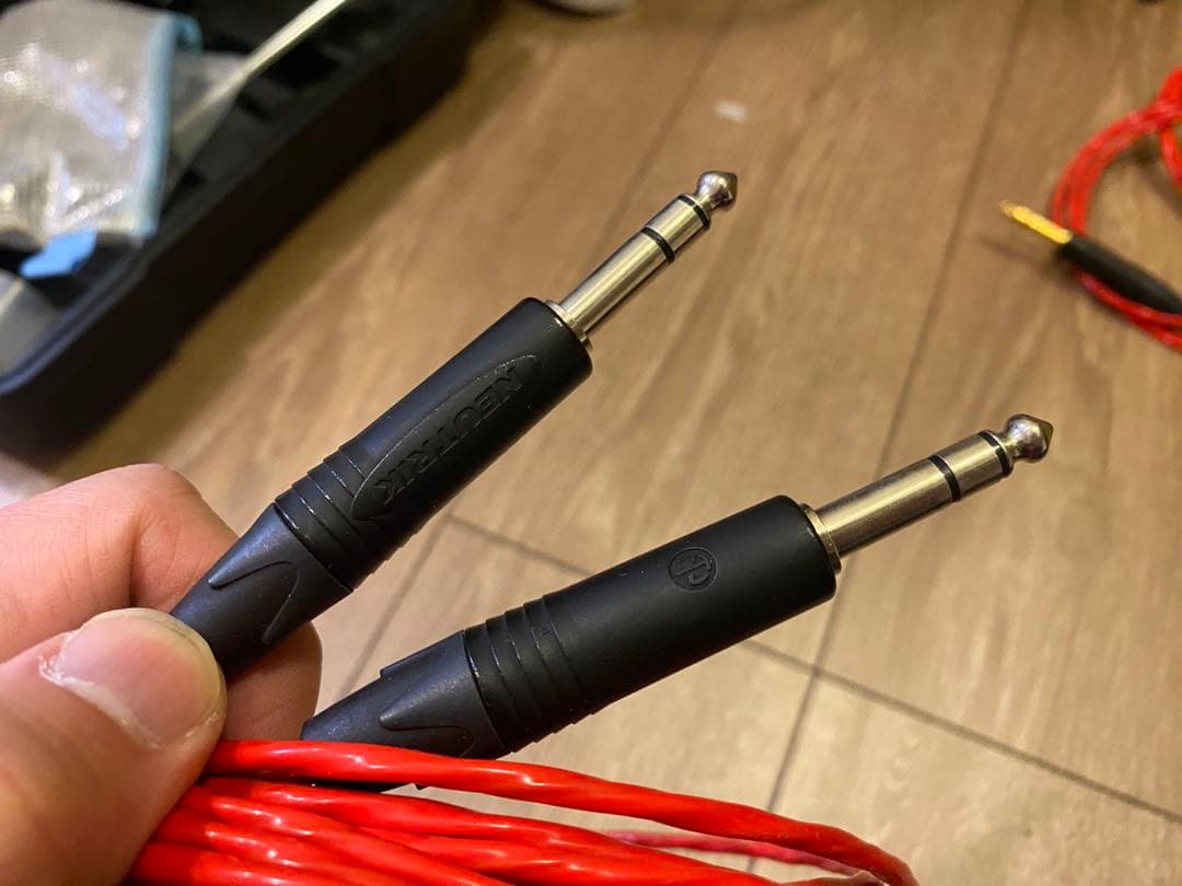 BELDEN 88760 1.9m 2本 NEUTRIK TRS PHONE