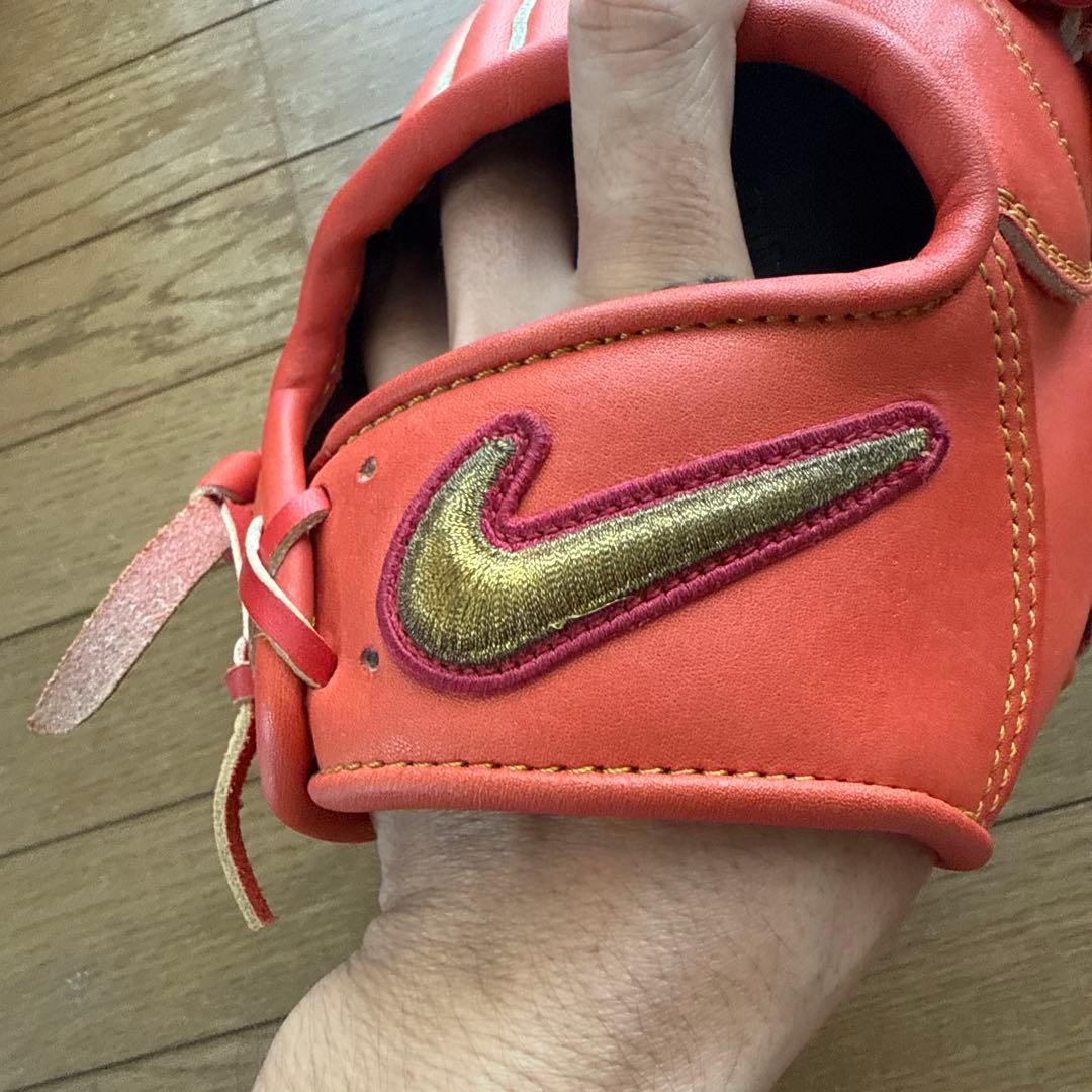 Nike SHADO 軟式グローブ オレンジ