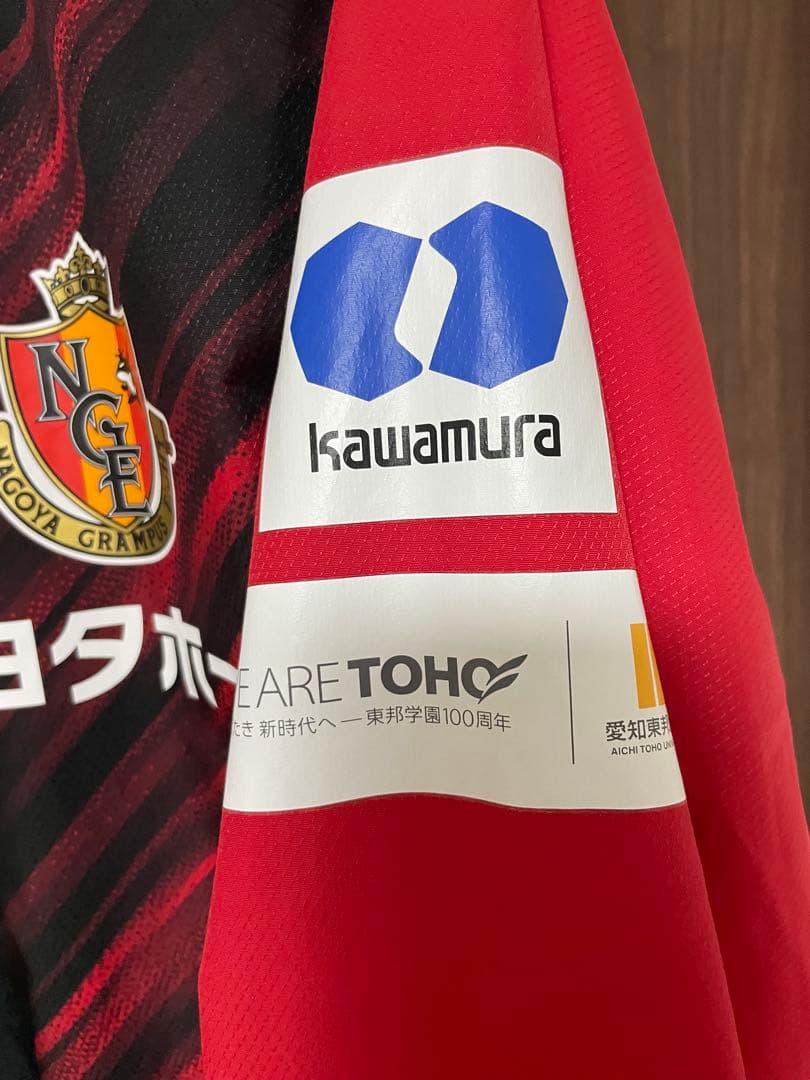 名古屋グランパス　ウォーマーシャツ　XL