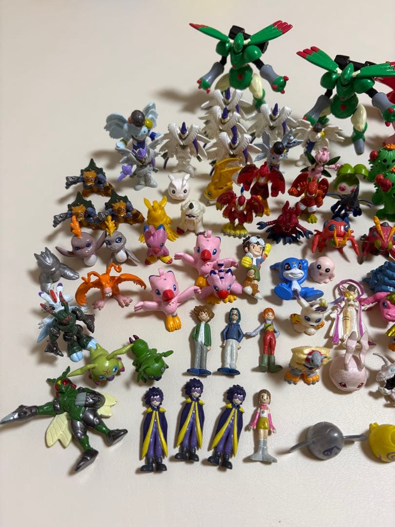 デジモン　フィギュア　124体　まとめ売り