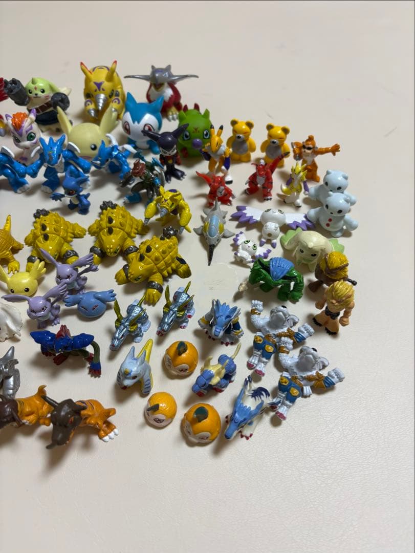 デジモン　フィギュア　124体　まとめ売り