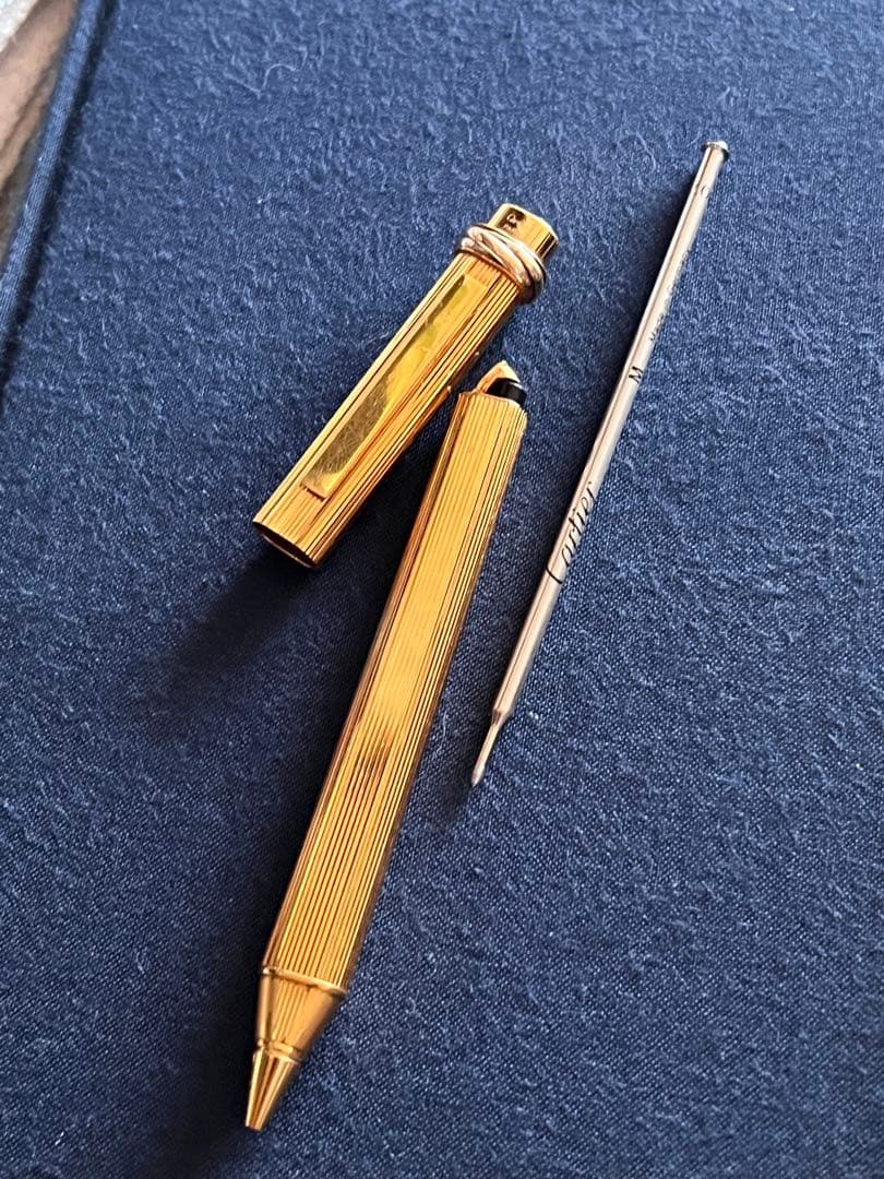 珍しい　カルティエ　ボールペン