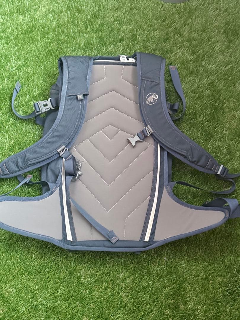 MAMMUT バックパック Nirvana 18L