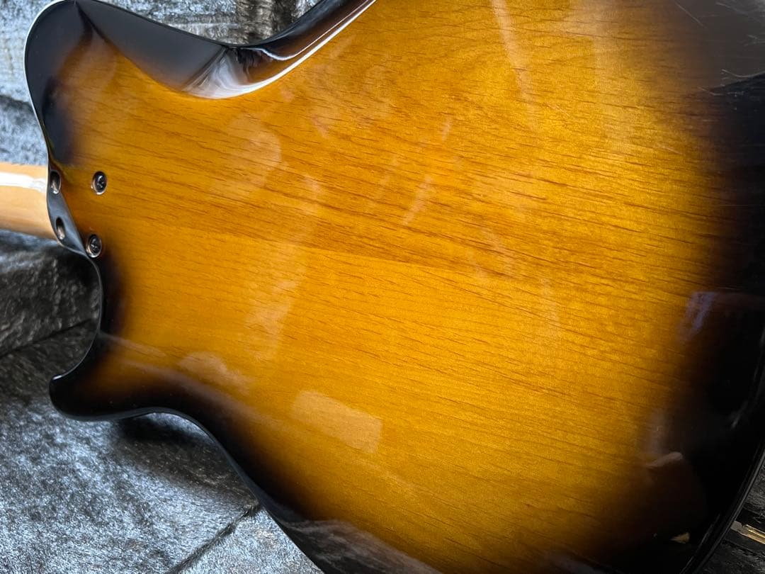 即発送 ARIA The Ventures Model 2000 VF-D1