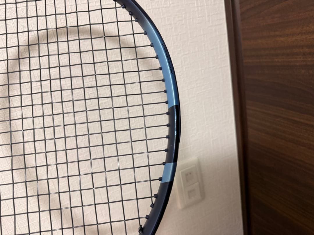 バボラピュアドライブ2025（グリップ4） 硬式テニスラケット