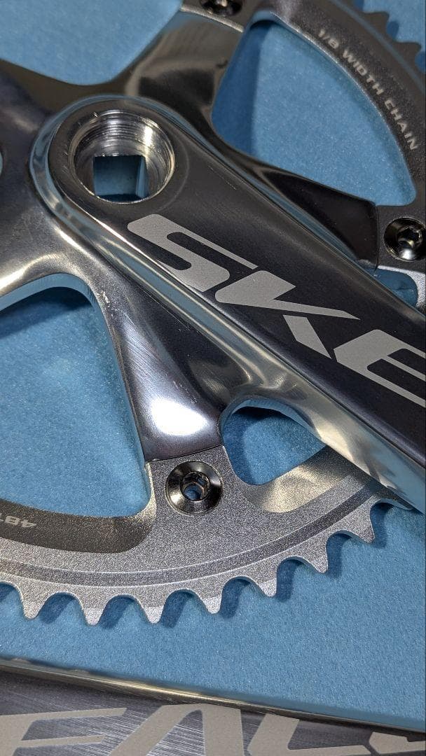 SKEACE スクエアテーパー ピスト用クランク 165mm 48T 　シルバー