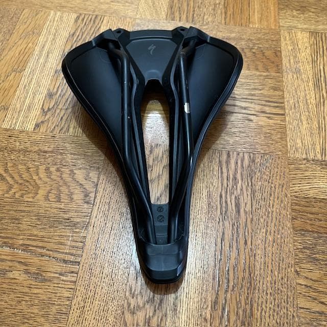 Specialized スペシャライズド パワーエキスパート サドル 143