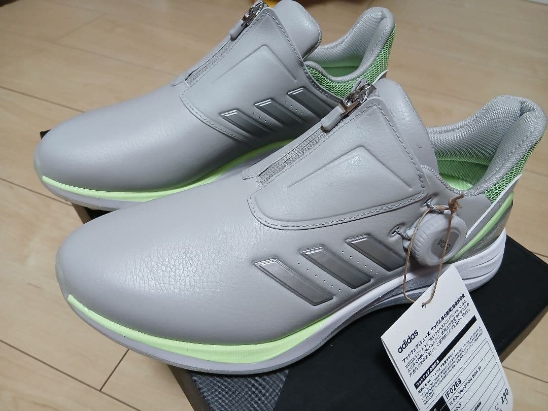 アディダスゴルフシューズ２３cm