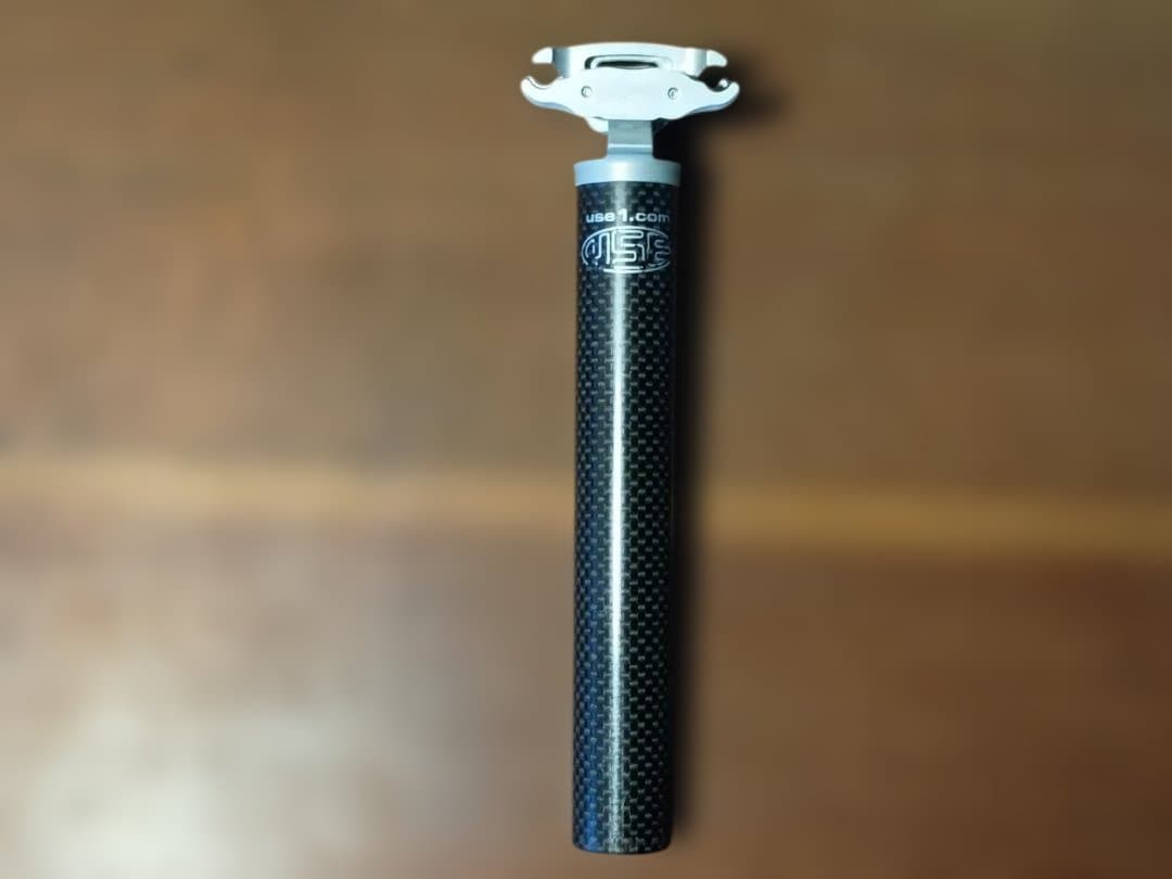 USE1.com カーボンシートポスト 実測径24.9mm 希少径