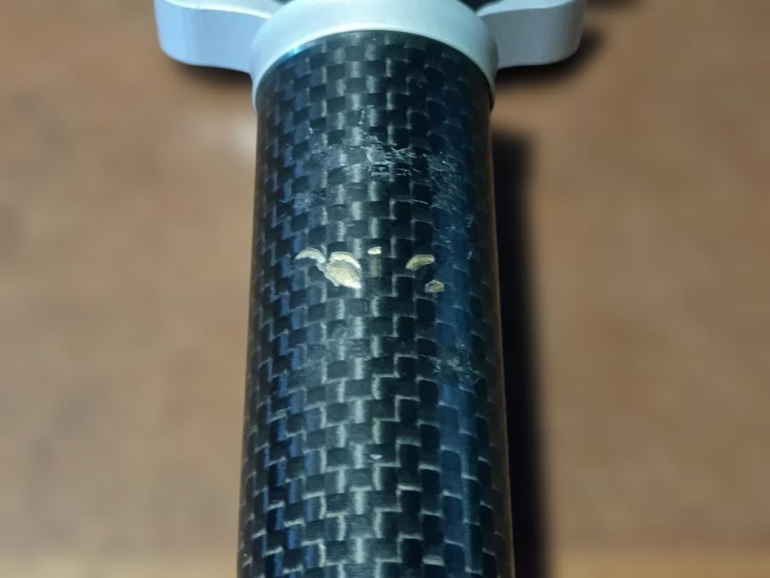 USE1.com カーボンシートポスト 実測径24.9mm 希少径