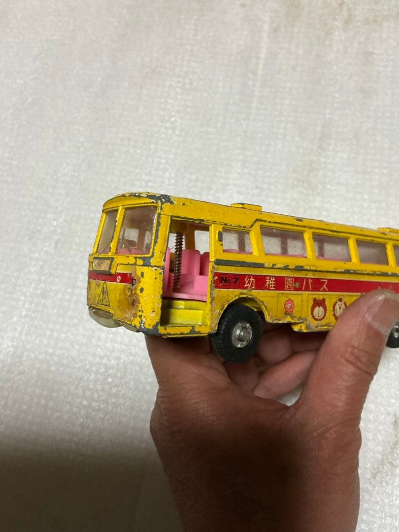 ダイヤペット／三菱ふそう・幼稚園バス。【ドアが欠品、汚れ、キズ】。