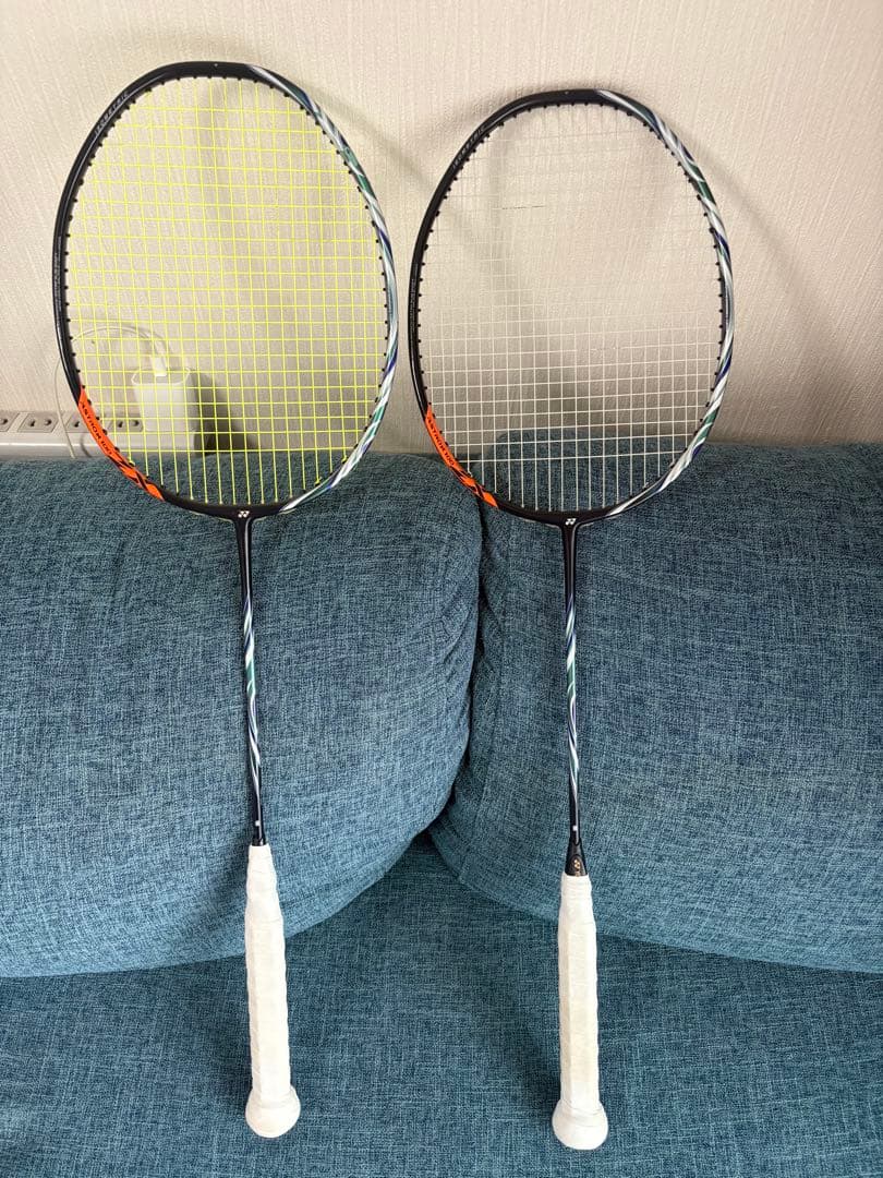 限定値下中‼︎ ASTROX 100 ZX バドミントンラケット 2本セット