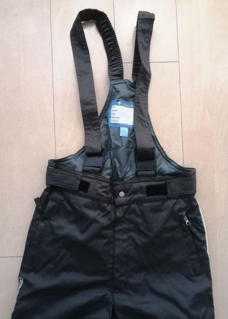 DESCENTE　デサント　キッズ　スキーウェアセット140cm　スキー スノボ