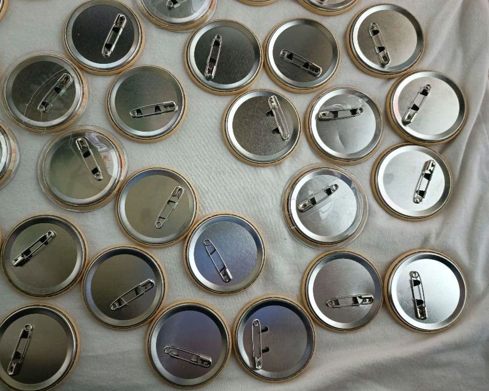 すとぷり　ジェル　アニマル缶バッチ　あにまる缶バッチ