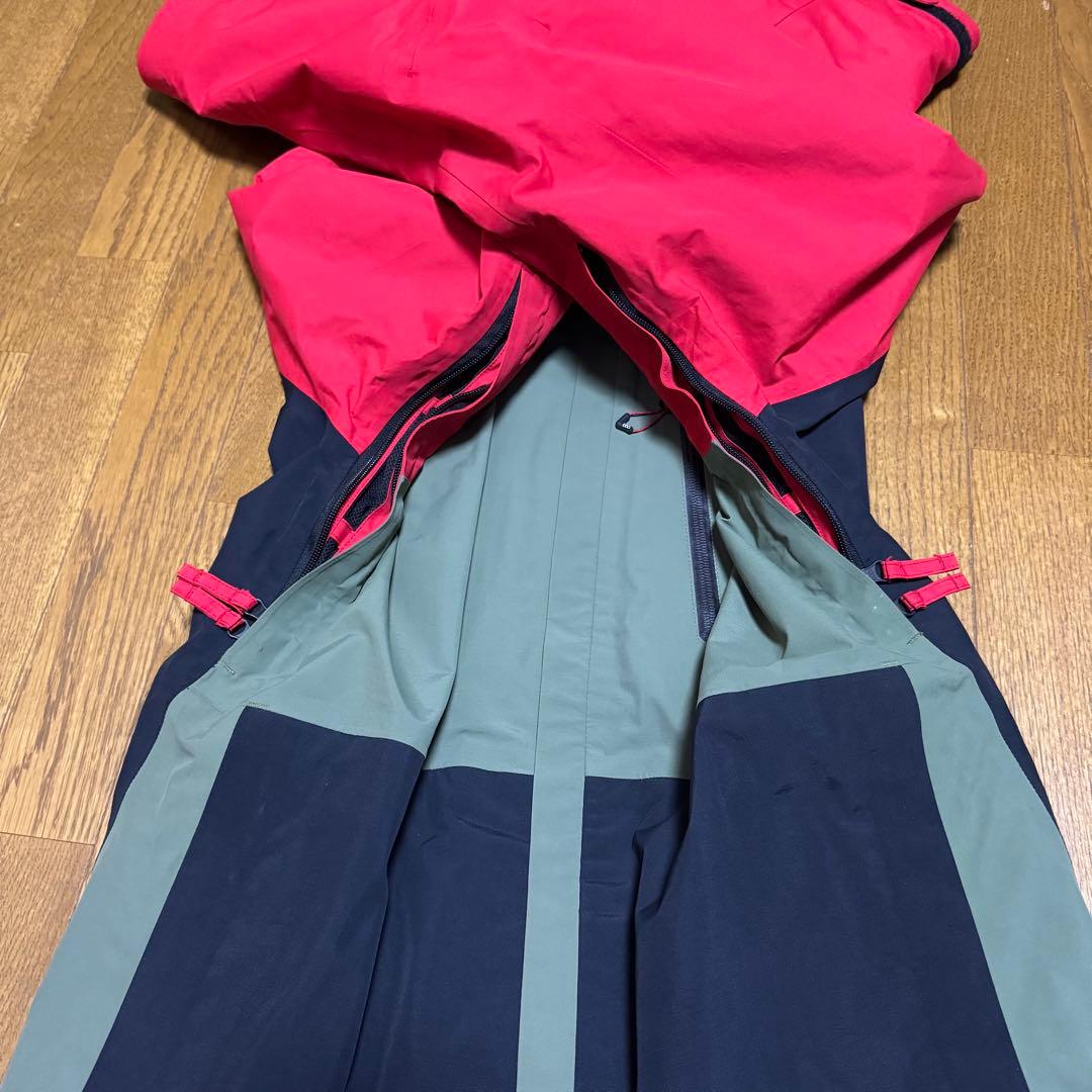 686 GORE-TEX ゴアテックス スノーボード スノボ ジャケット M