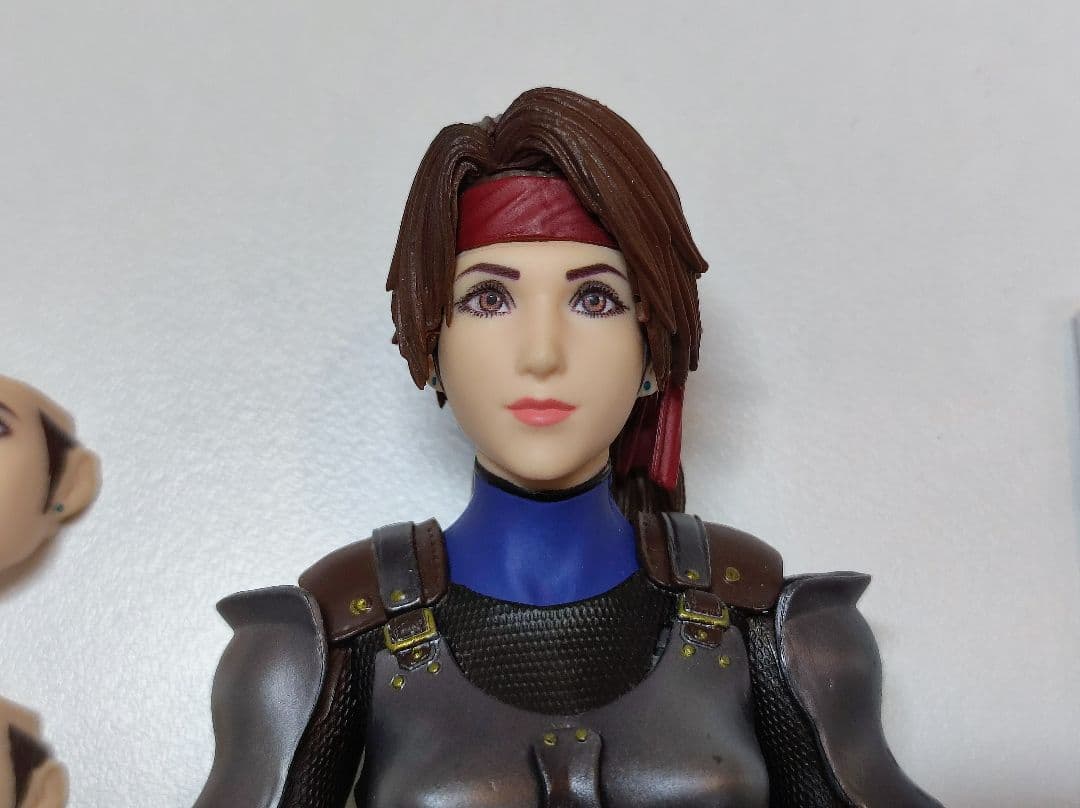 ファイナルファンタジーVII PLAY ARTS改 ジェシー 可動フィギュア