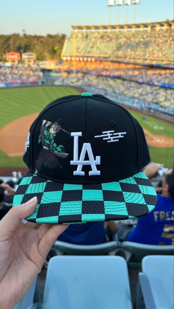 8/15 来場者限定鬼滅の刃 炭治郎×Dodgers ドジャース キャップ