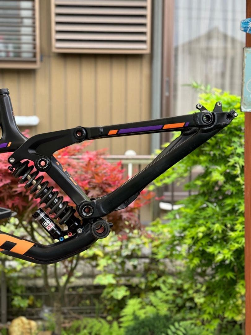 自転車本体 Kona SupremeOperator carbon F al R Frame
